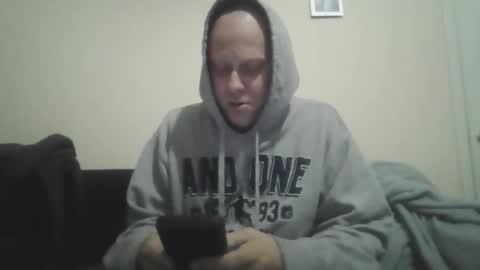 Snapshot of ballzrockwell chatting on 12.17.25 ballzrockwell online show from 12.17.25