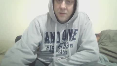 Snapshot of ballzrockwell chatting on 12.23.25 ballzrockwell online show from 12.23.25