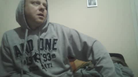Snapshot of ballzrockwell chatting on 04.03.26 ballzrockwell online show from 04.03.26