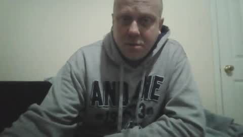 Snapshot of ballzrockwell chatting on 04.08.26 ballzrockwell online show from 04.08.26