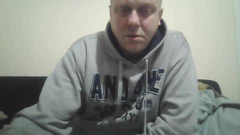 Snapshot of ballzrockwell chatting on 04.15.26 ballzrockwell online show from 04.15.26