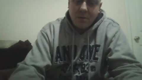 Snapshot of ballzrockwell chatting on 04.20.26 ballzrockwell online show from 04.20.26