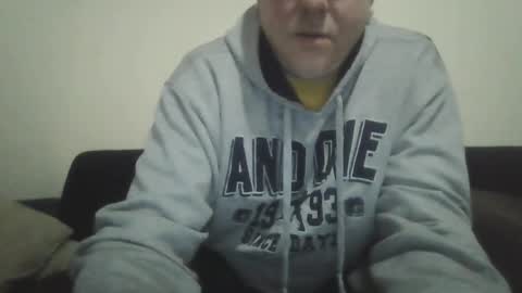 Snapshot of ballzrockwell chatting on 04.22.26 ballzrockwell online show from 04.22.26