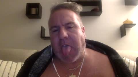 banana5289 online show from 02.17.25