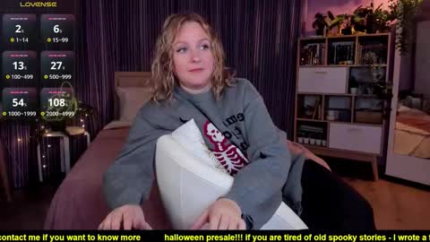 Snapshot of bananarum chatting on 10.18.25 Allie online show from 10.18.25
