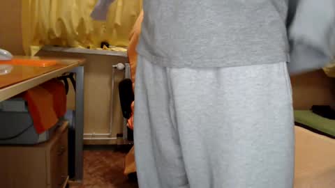       online show from 03.09.25