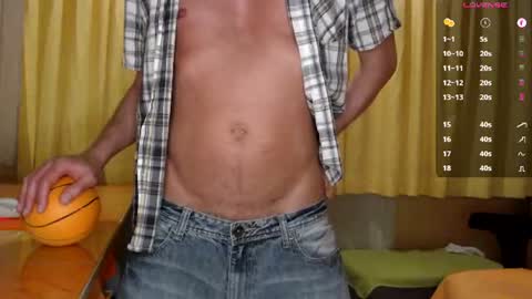 Snapshot of banschie chatting on 07.01.26 online show from 07.01.26