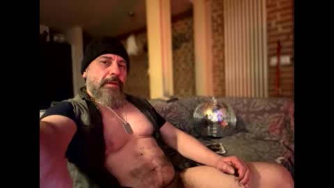 Snapshot of barba71 chatting on 02.08.25 Military man 69 online show from 02.08.25