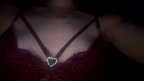 Snapshot of barbara53000 chatting on 11.08.25 charliejones online show from 11.08.25