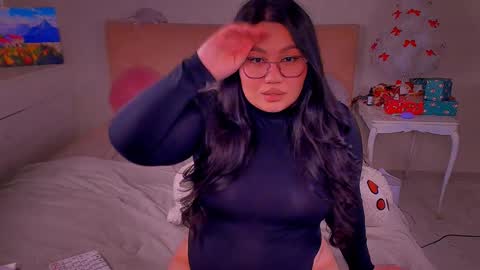 Barbie Kim online show from 01.29.25