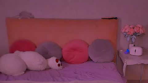 Barbie Kim online show from 03.02.25