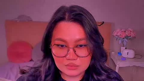 Barbie Kim online show from 03.02.25