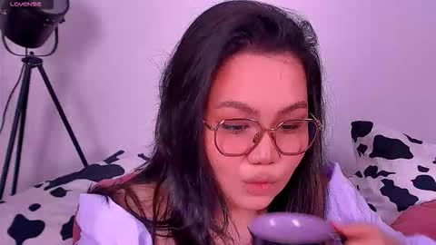 Barbie Kim online show from 10.12.25