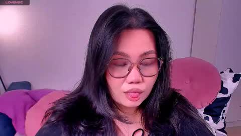 Barbie Kim online show from 03.30.26