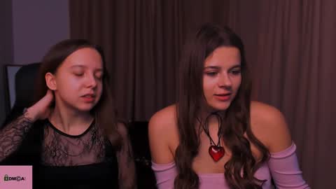 Snapshot of barbara_meow_ chatting on 12.23.24 Barbara online show from 12.23.24