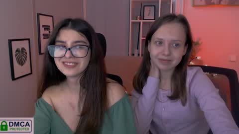 Snapshot of barbara_meow_ chatting on 12.25.24 Barbara online show from 12.25.24