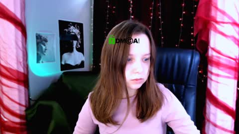 Snapshot of barbara_meow_ chatting on 01.17.25 Barbara online show from 01.17.25