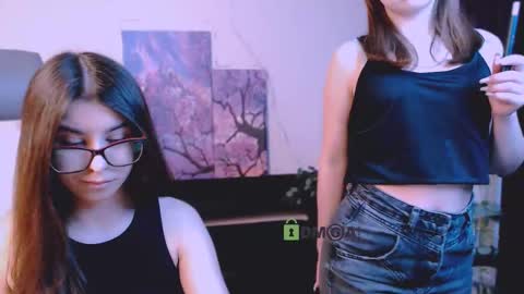 Snapshot of barbara_meow_ chatting on 02.25.25 Barbara online show from 02.25.25