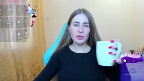 Snapshot of barbarakiss2 chatting on 01.04.25 Barbara online show from 01.04.25