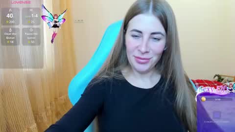 Snapshot of barbarakiss2 chatting on 01.05.25 Barbara online show from 01.05.25