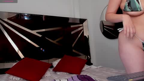 Snapshot of barbaraknox_ chatting on 05.05.26 Barbara online show from 05.05.26