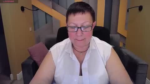 Snapshot of barbaraturners chatting on 12.09.24 barbaraturners online show from 12.09.24