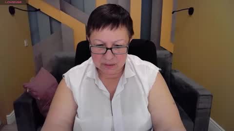Snapshot of barbaraturners chatting on 01.13.25 barbaraturners online show from 01.13.25
