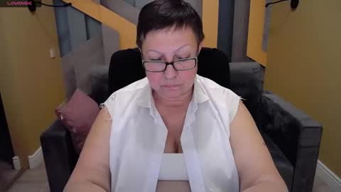 Snapshot of barbaraturners chatting on 01.14.25 barbaraturners online show from 01.14.25