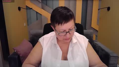Snapshot of barbaraturners chatting on 01.15.25 barbaraturners online show from 01.15.25