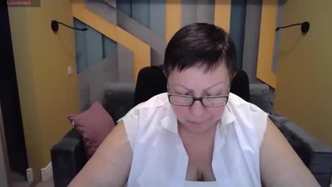 Snapshot of barbaraturners chatting on 01.20.25 barbaraturners online show from 01.20.25