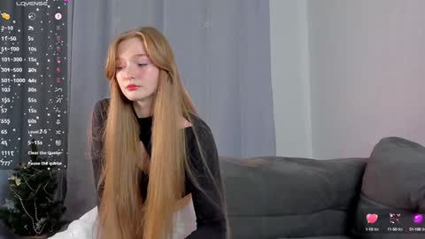 Snapshot of barbbiiedoll chatting on 01.19.25 Kendall online show from 01.19.25