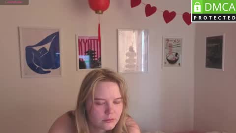 Snapshot of barbie_staze chatting on 05.17.26 Barbie Staze online show from 05.17.26