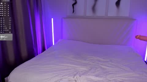  Emma online show from 10.11.25