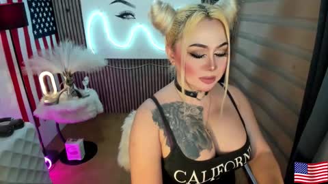 Snapshot of barbietop_alexa69 chatting on 09.24.25 Miss Alexa Fields online show from 09.24.25