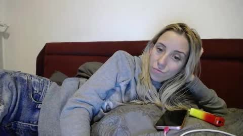 Lena online show from 02.06.25