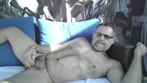 Barry Arnauld online show from 01.01.25