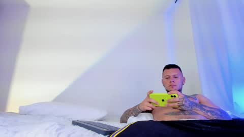 Bruce  online show from 02.03.25