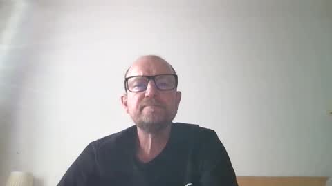 Snapshot of basher69horny4u chatting on 11.12.25 basher69horny4u online show from 11.12.25