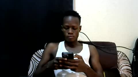 Snapshot of bashlouis1 chatting on 07.12.26 bashlouis1 online show from 07.12.26