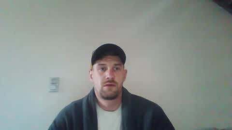 basteleus1 online show from 02.25.25