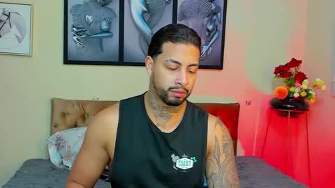 bastian_jones1 online show from 01.17.25