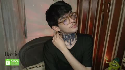 Bastiel online show from 10.30.25