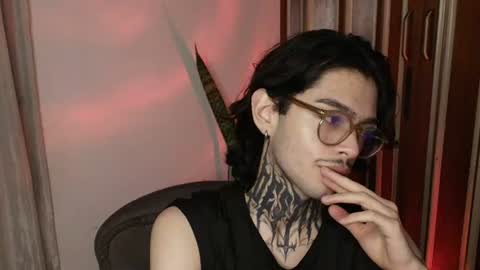 Snapshot of bastiel_ chatting on 07.15.26 Bastiel online show from 07.15.26