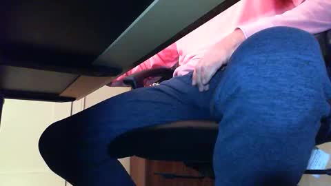 BateBro13 online show from 10.25.25