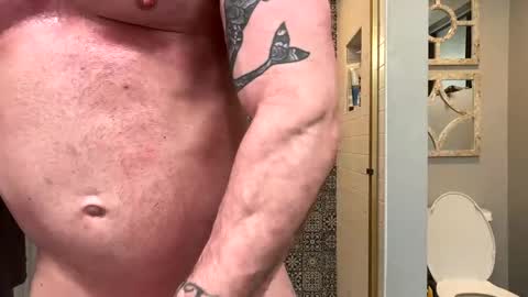 Snapshot of batman25326 chatting on 01.18.25 batman25326 online show from 01.18.25