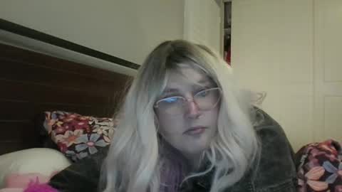 Snapshot of bawblejam chatting on 10.31.25 BjBambi online show from 10.31.25