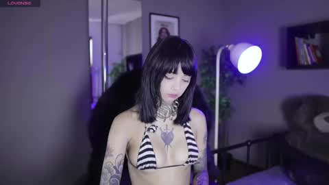 BAYONETTA DOLL  online show from 03.03.26