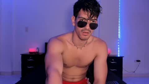 Valentino online show from 01.06.25