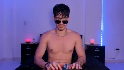 Valentino online show from 01.09.25