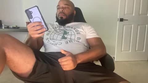 Snapshot of bbcfun44 chatting on 05.25.26 Zaddy online show from 05.25.26